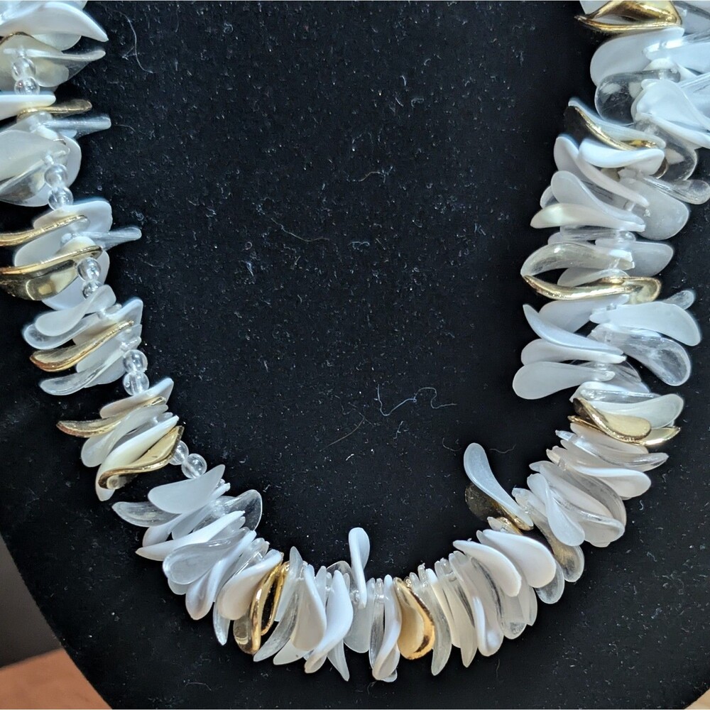 Acrylic Gold White Disc Necklace Vintage Statement